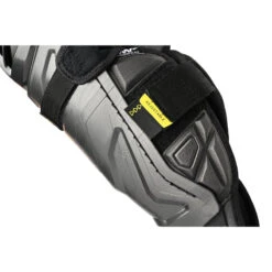 Bauer Supreme MACH Junior Hockey Shin Guards (2023) -Kirby's Source For Sports 39ab2c9f1ad1cf58106a1ae3d12ff923 800x800